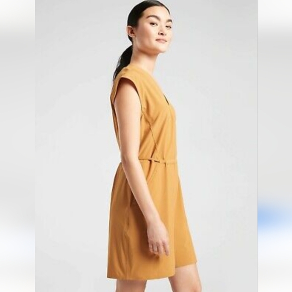 Athleta Dresses & Skirts - Athleta Marlow Short Romper NWOT XS
